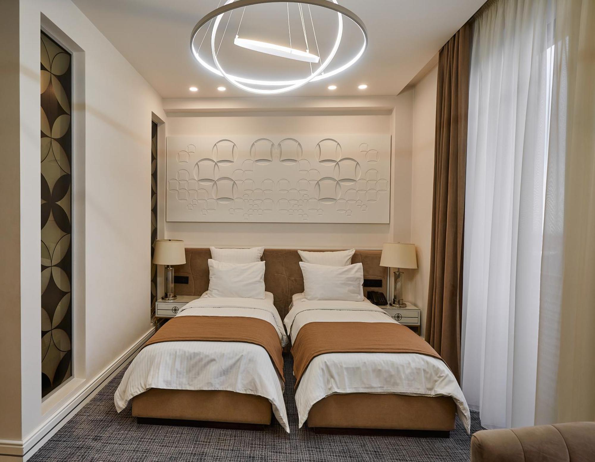 Aghababyan'S Hotel Jerevan Pokoj fotografie A room at the hotel
